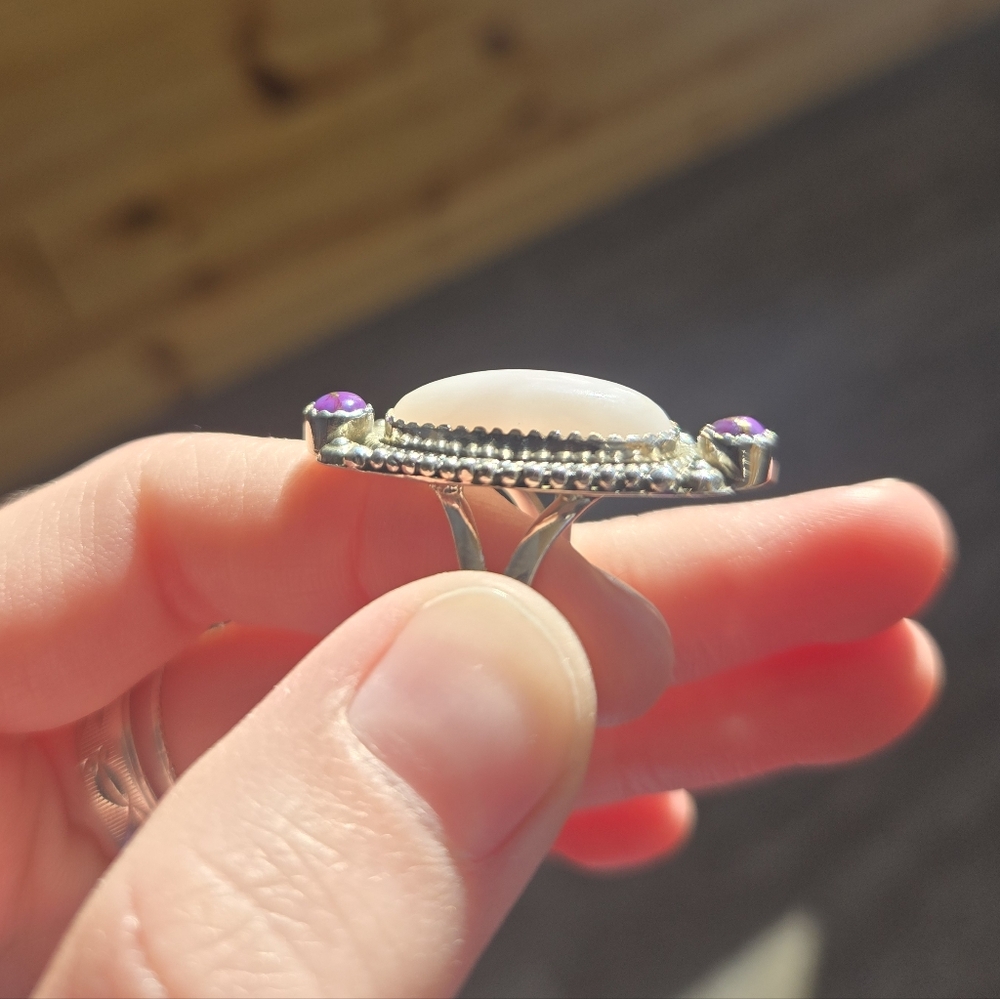 Pink Conch Sterling Ring - Picture 4 of 6